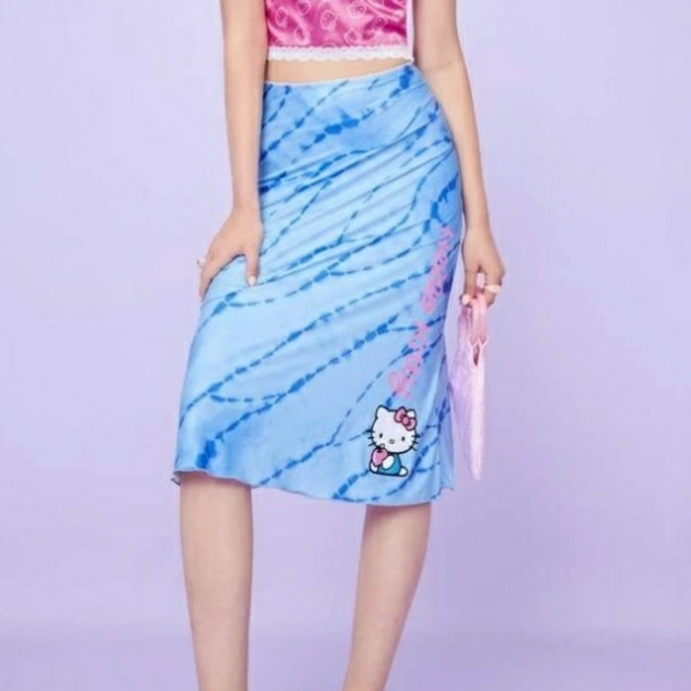 HELLO KITTY Blue tie dye look knee length skirt - Picture 3 of 3